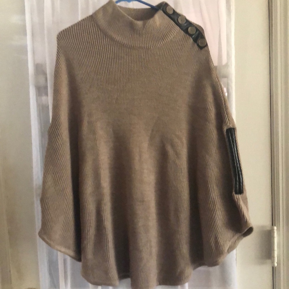 Turtleneck Ponco